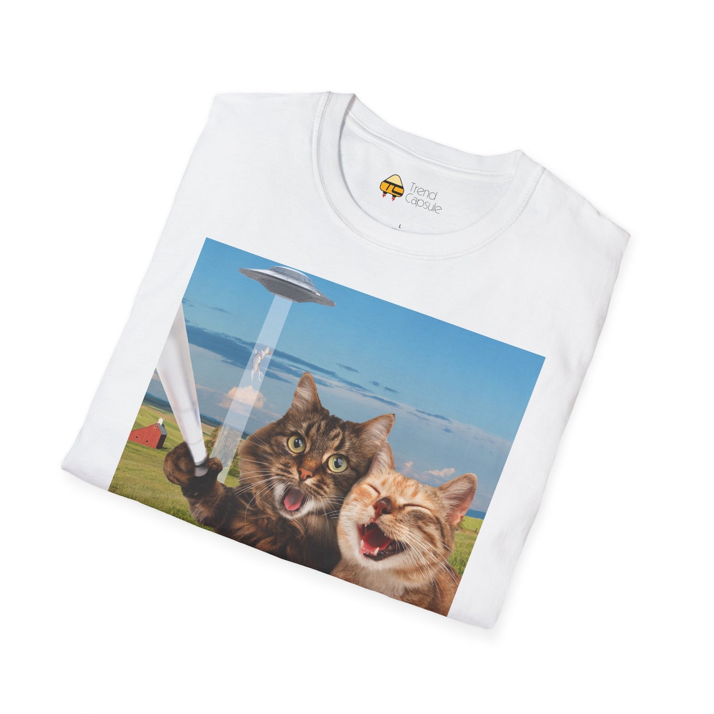 Cat UFO Selfie T-Shirt