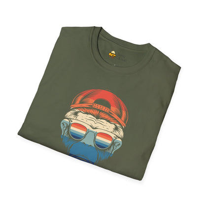Qué Pasa Gorilla Graphic T-Shirt